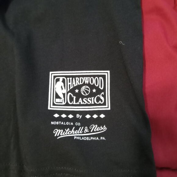 Toronto Raptors Mitchell and Ness Long sleeve T-Shirt XL - Picture 3 of 4